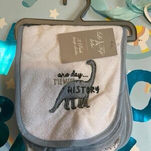 Le Top Dinosaur Bib Set - White and Gray